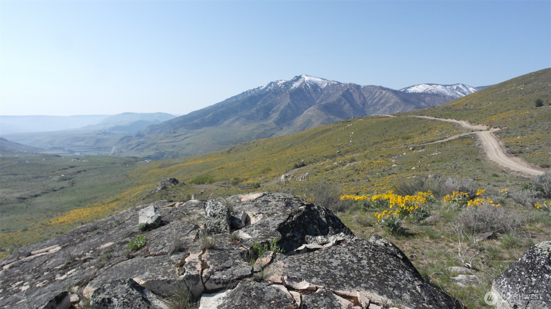 31 Cowboy Road , Methow, WA 98834