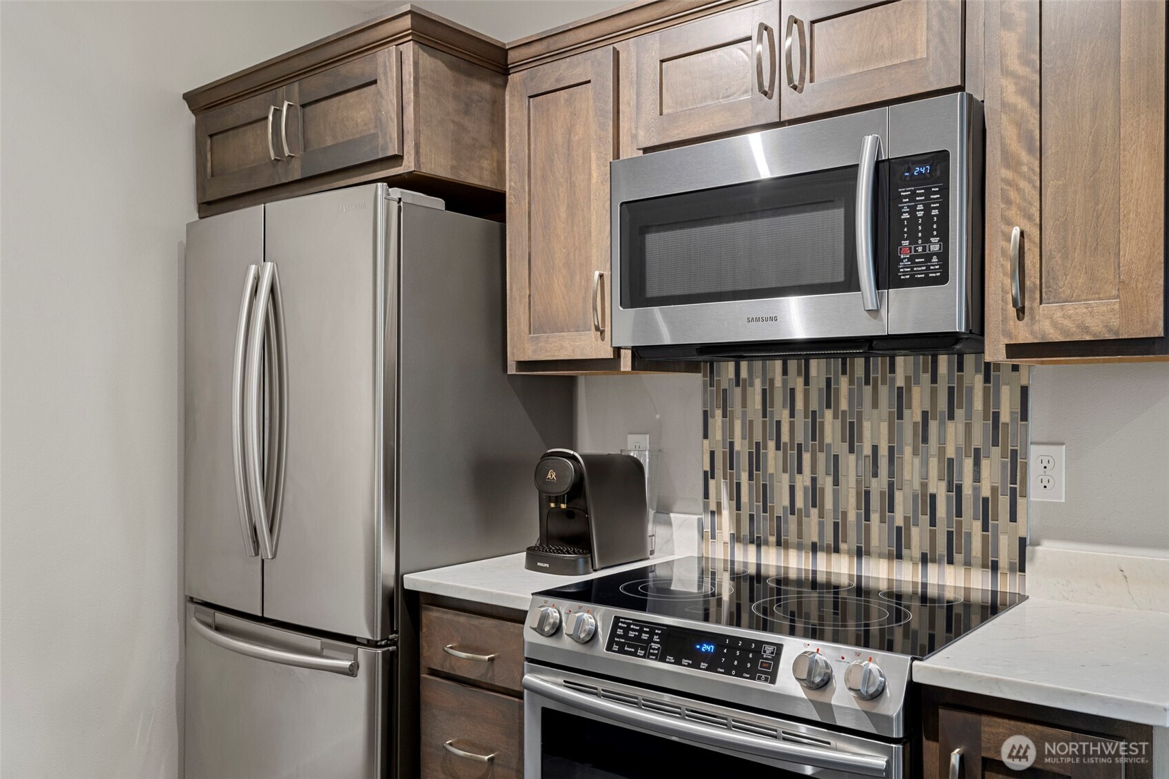 623 Morris Street #B 2, La Conner, WA 98257