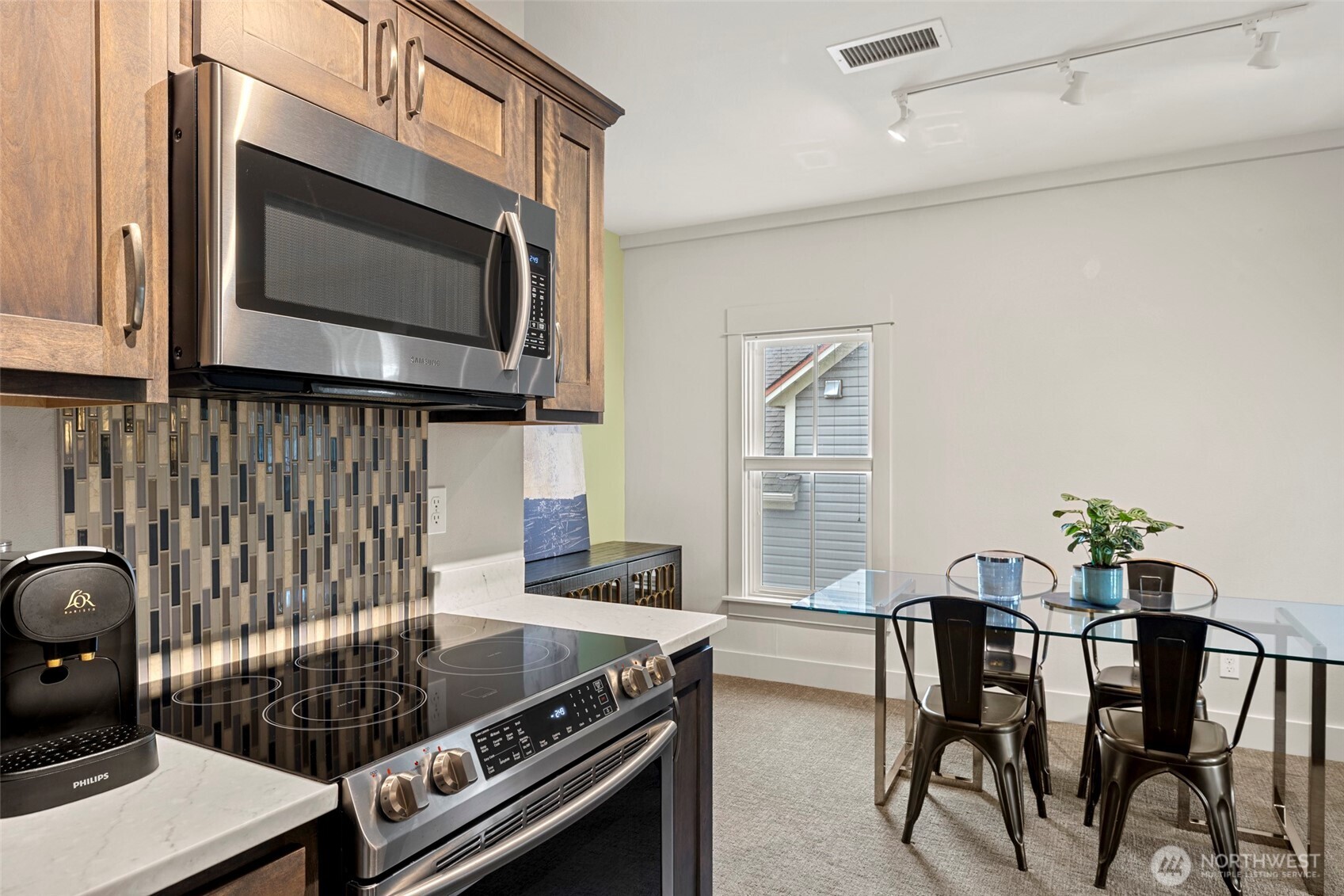 623 Morris Street #B 2, La Conner, WA 98257