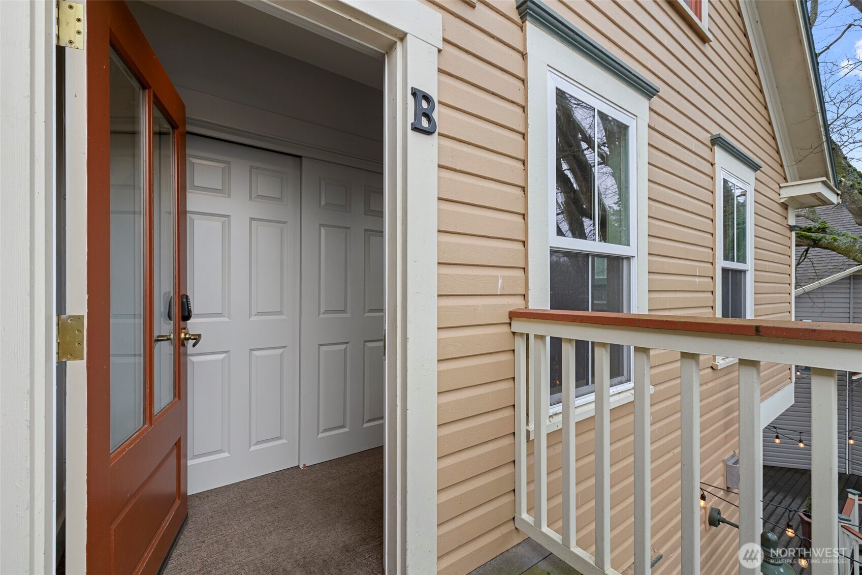 623 Morris Street #B 2, La Conner, WA 98257