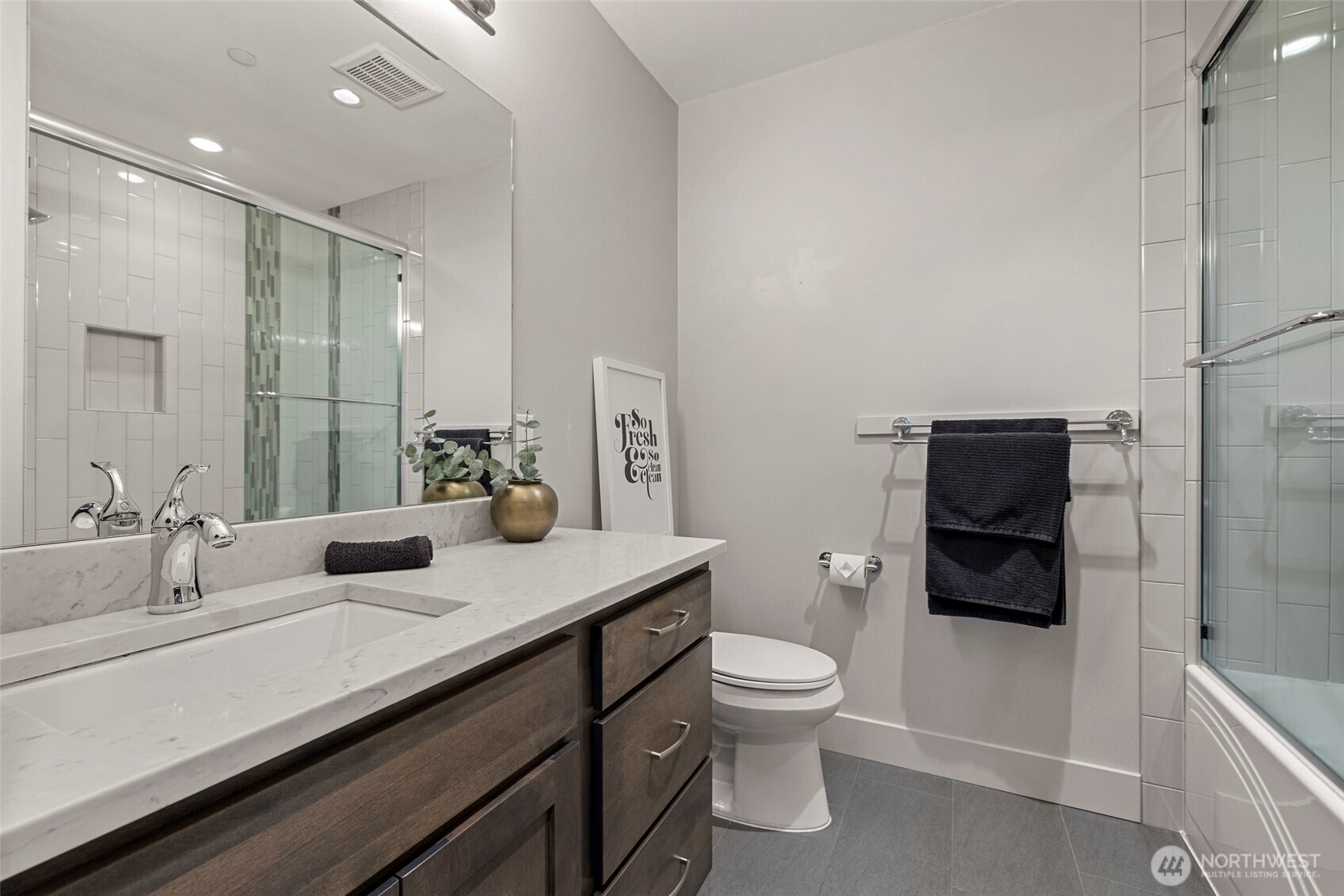 623 Morris Street #B 2, La Conner, WA 98257