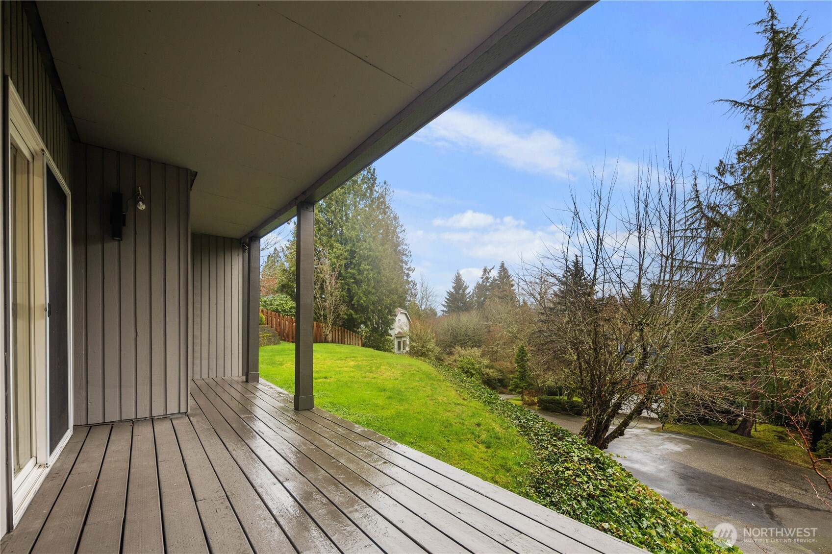 6021 158th Place NE, Redmond, WA 98052