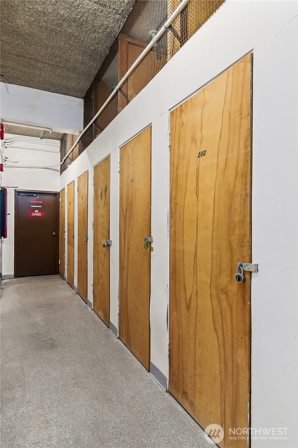 912 3rd Avenue W #202, Seattle, WA 98119