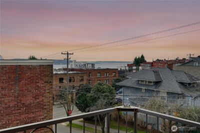 912 3rd Avenue W #202, Seattle, WA 98119 - Photo 10