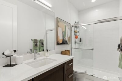 24922 SE 17th Street #1, Sammamish, WA 98075 - Photo 32