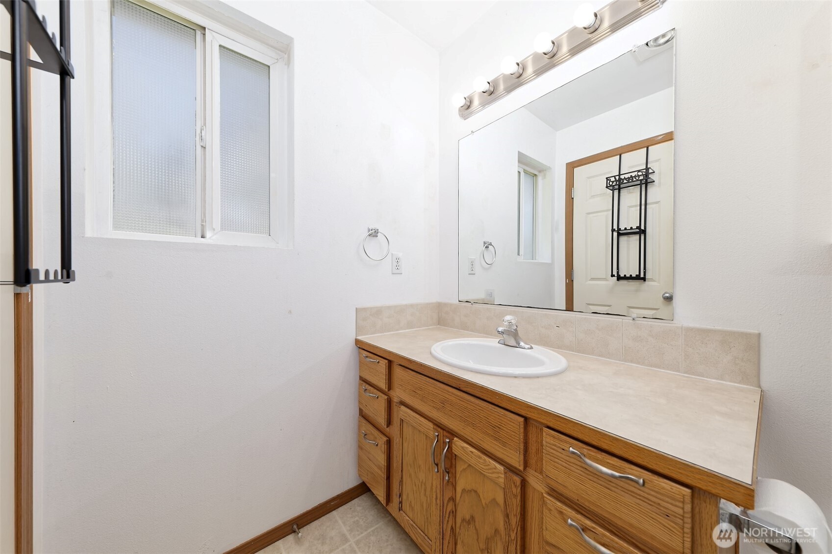 301 E Timberlake Drive , Shelton, WA 98584