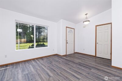 301 E Timberlake Drive , Shelton, WA 98584 - Photo 4