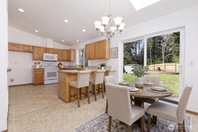 301 E Timberlake Drive , Shelton, WA 98584 - Photo 5