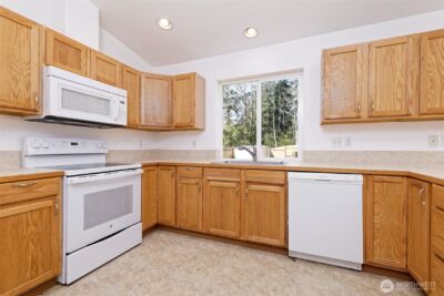 301 E Timberlake Drive , Shelton, WA 98584 - Photo 7