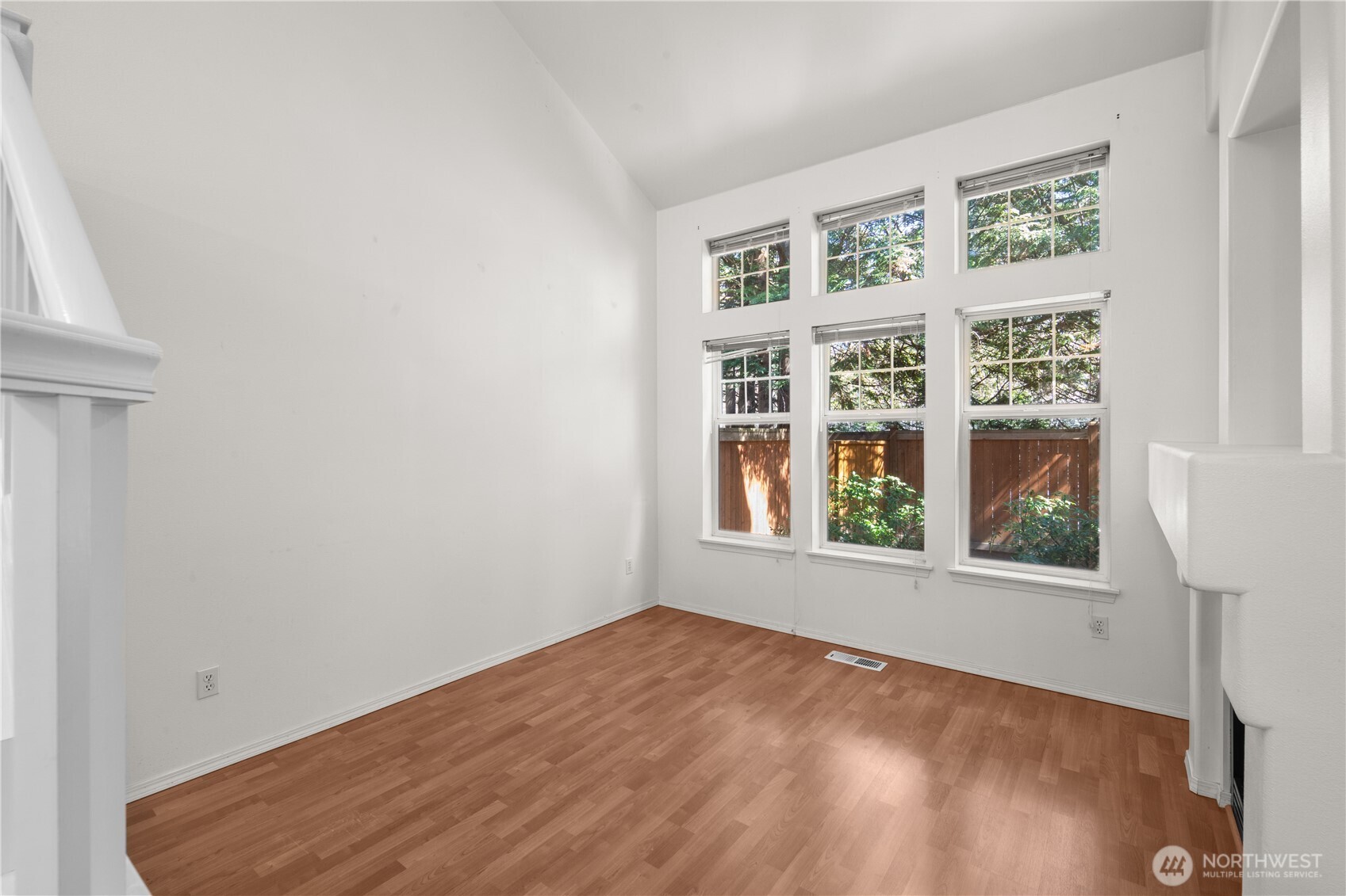 608 Chelan Place NE #C, Renton, WA 98059