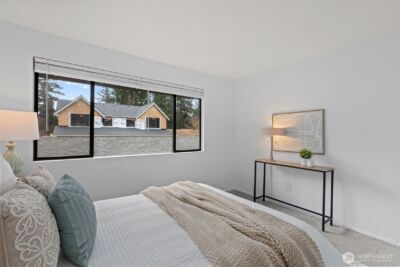 1717 150th Avenue SE #1, Bellevue, WA 98007 - Photo 15
