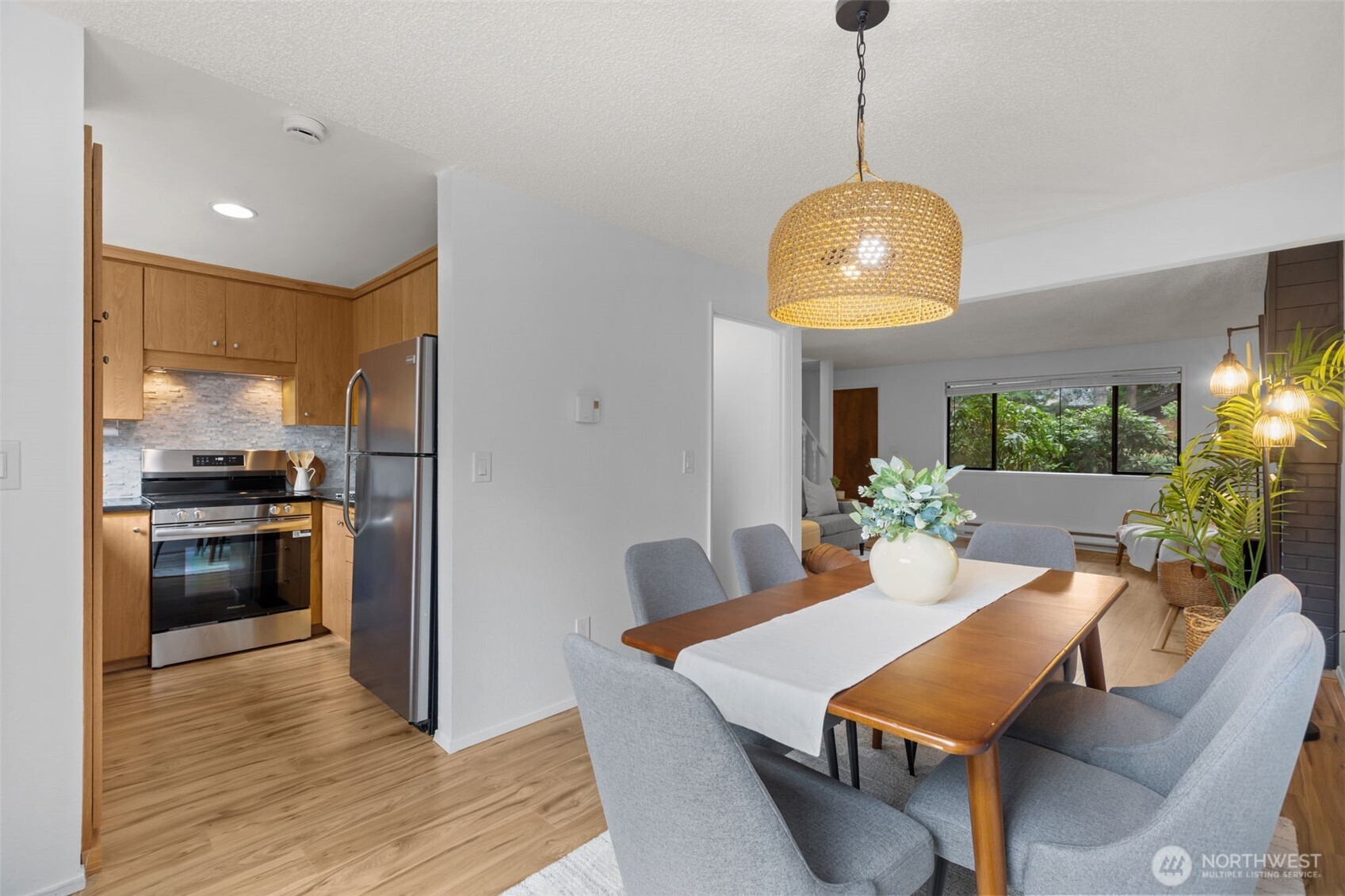 1717 150th Avenue SE #1, Bellevue, WA 98007