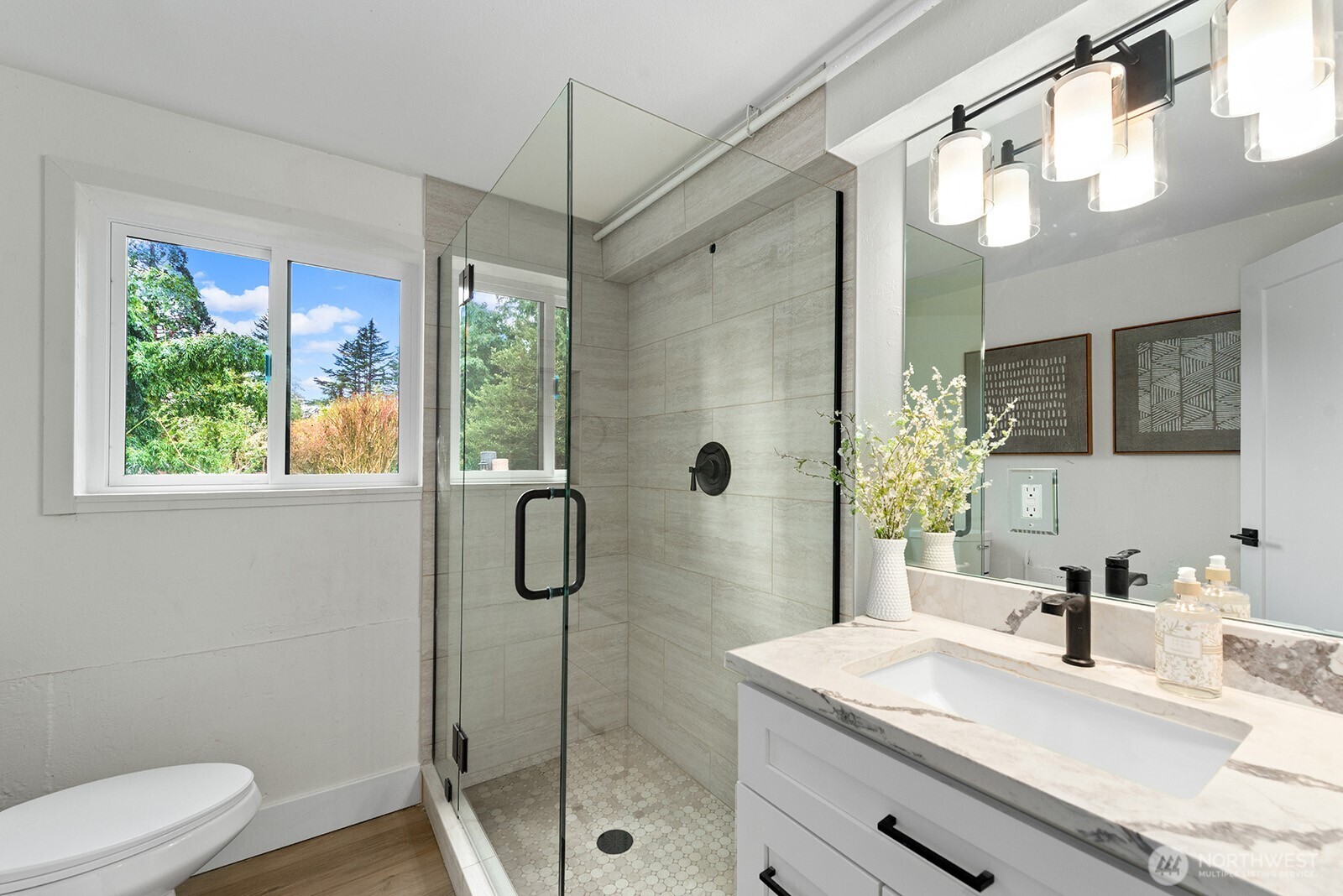 10925 NE 117th Place , Kirkland, WA 98034