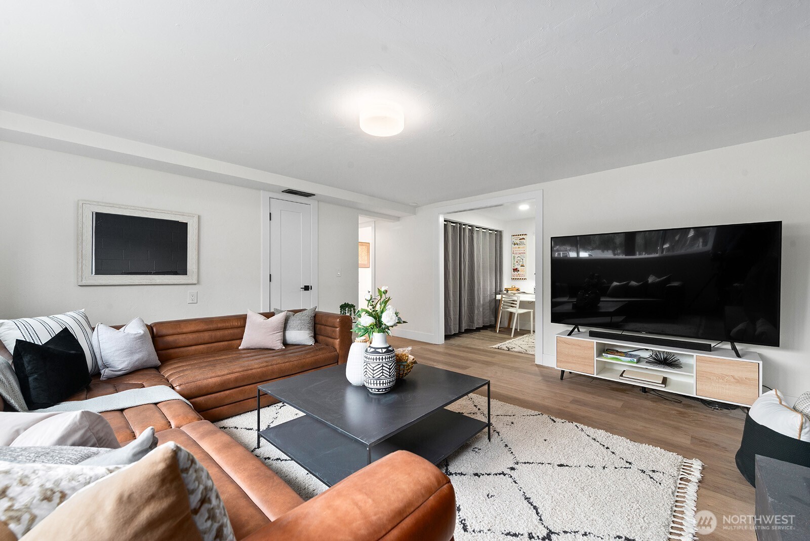 10925 NE 117th Place , Kirkland, WA 98034