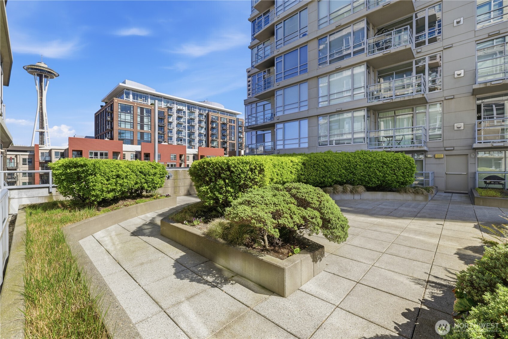 2929 1st Avenue ##201, Seattle, WA 98121-3019