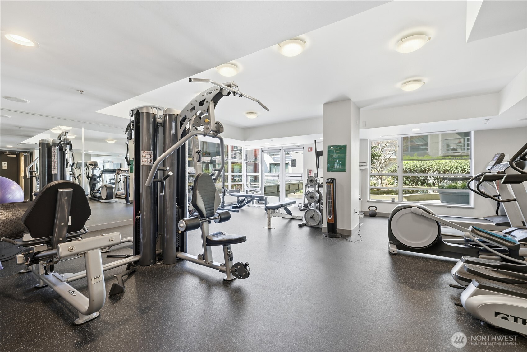 2929 1st Avenue ##201, Seattle, WA 98121-3019