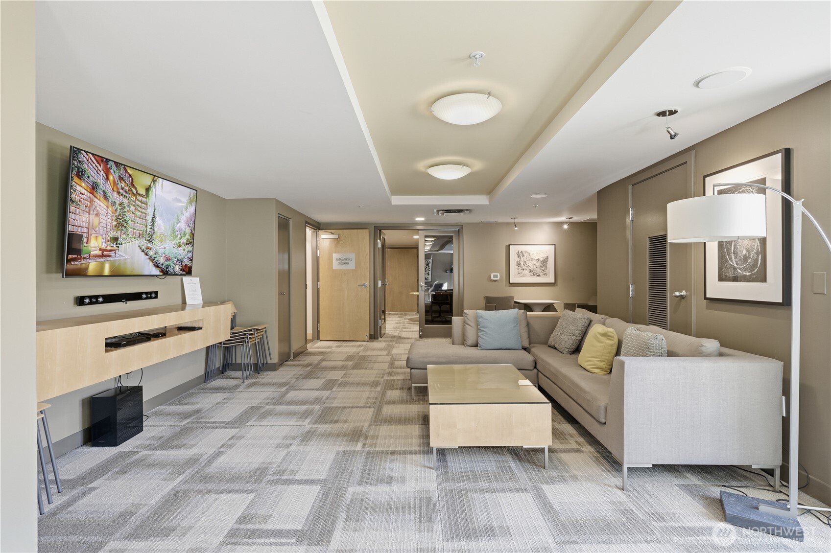 2929 1st Avenue ##201, Seattle, WA 98121-3019