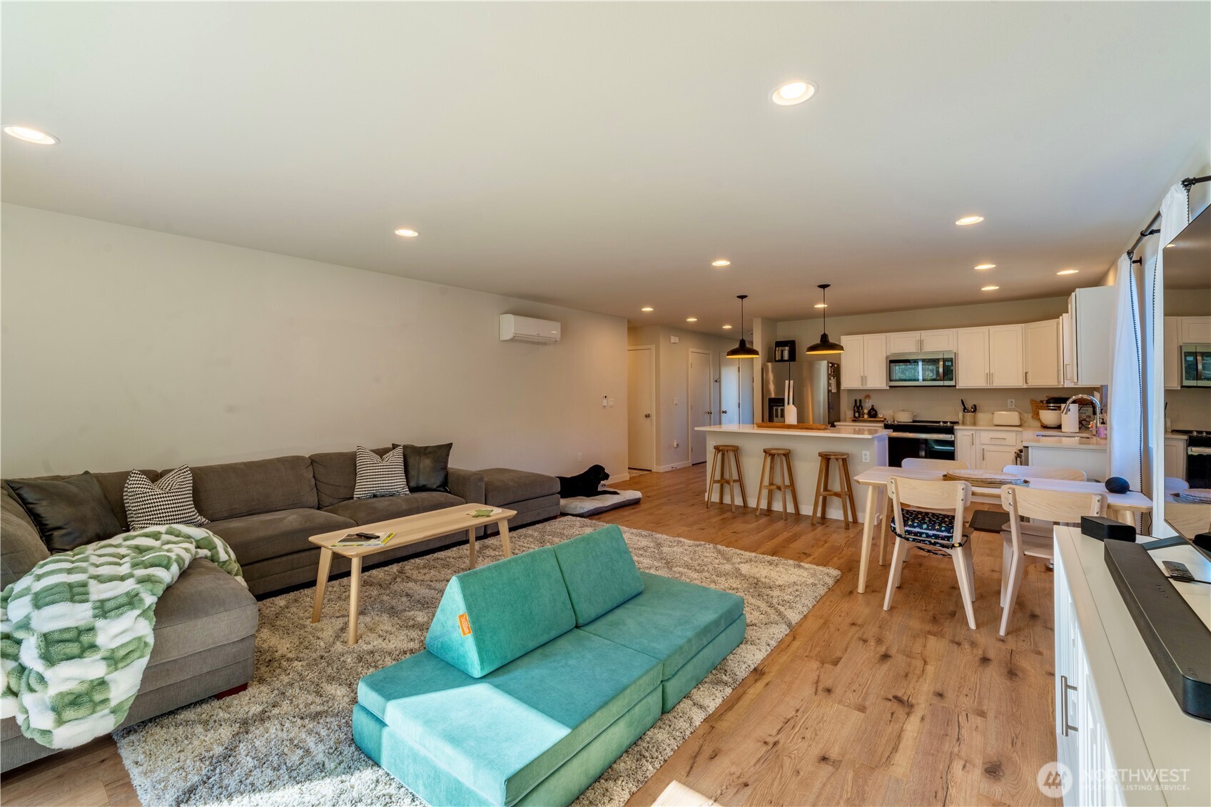 3721 Page Street , Port Angeles, WA 98362