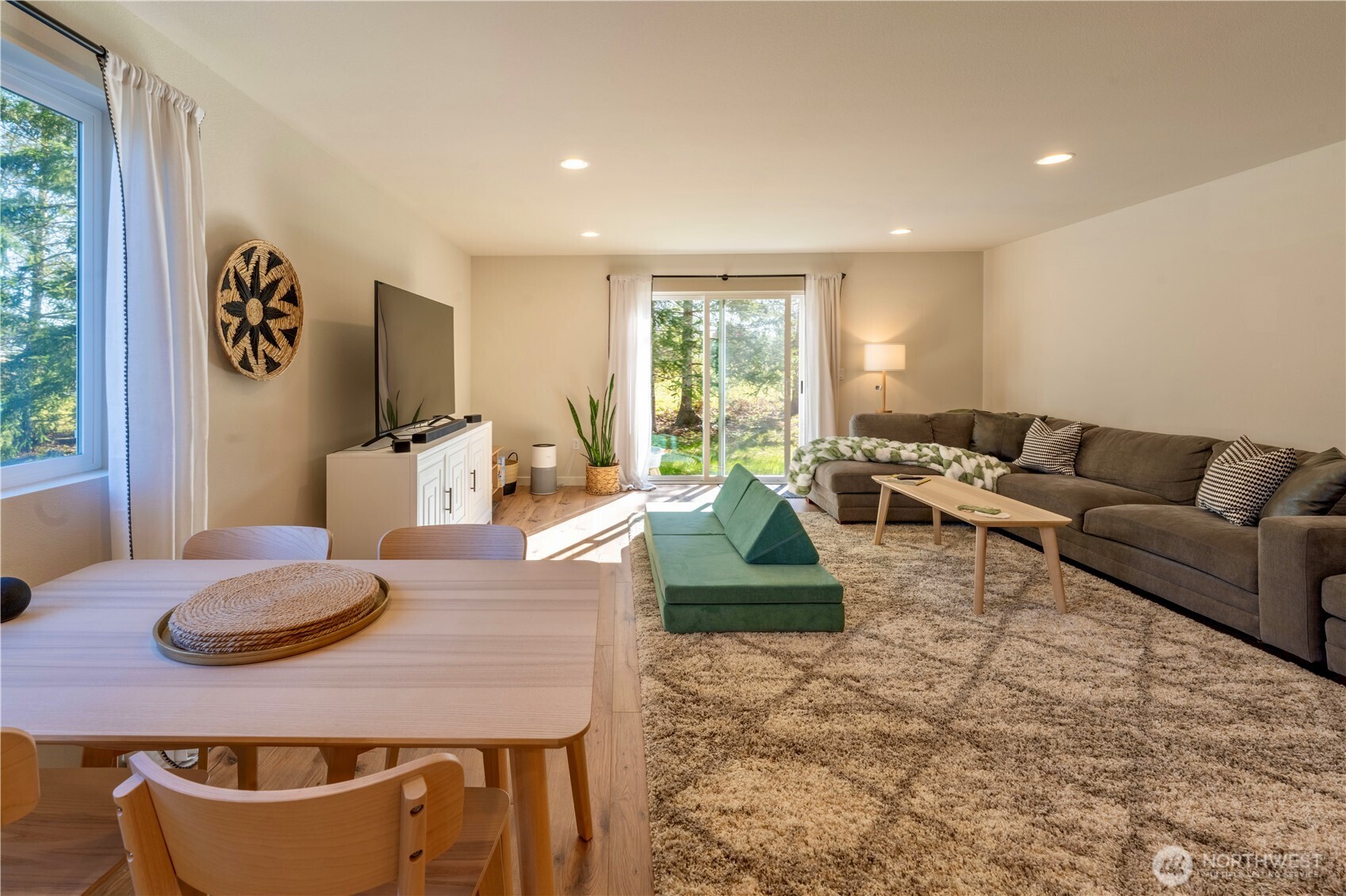 3721 Page Street , Port Angeles, WA 98362