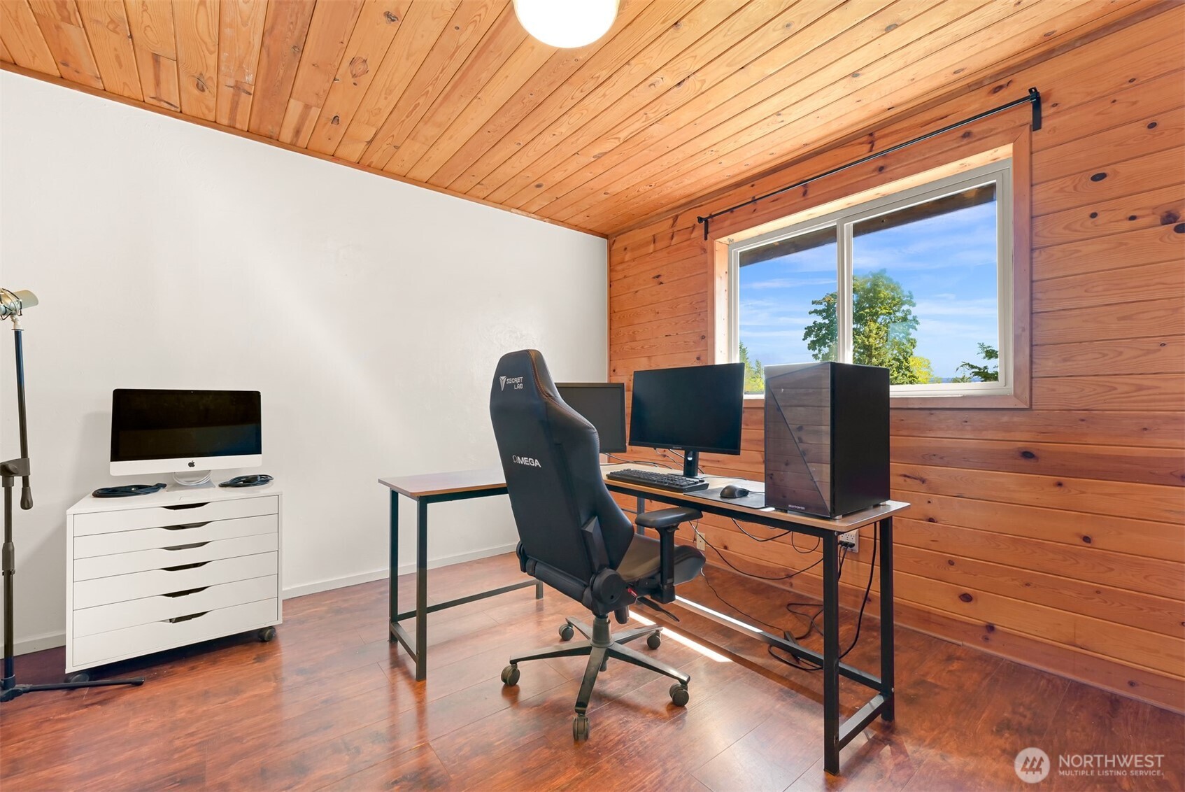 2365 Pine Drive , Ferndale, WA 98248