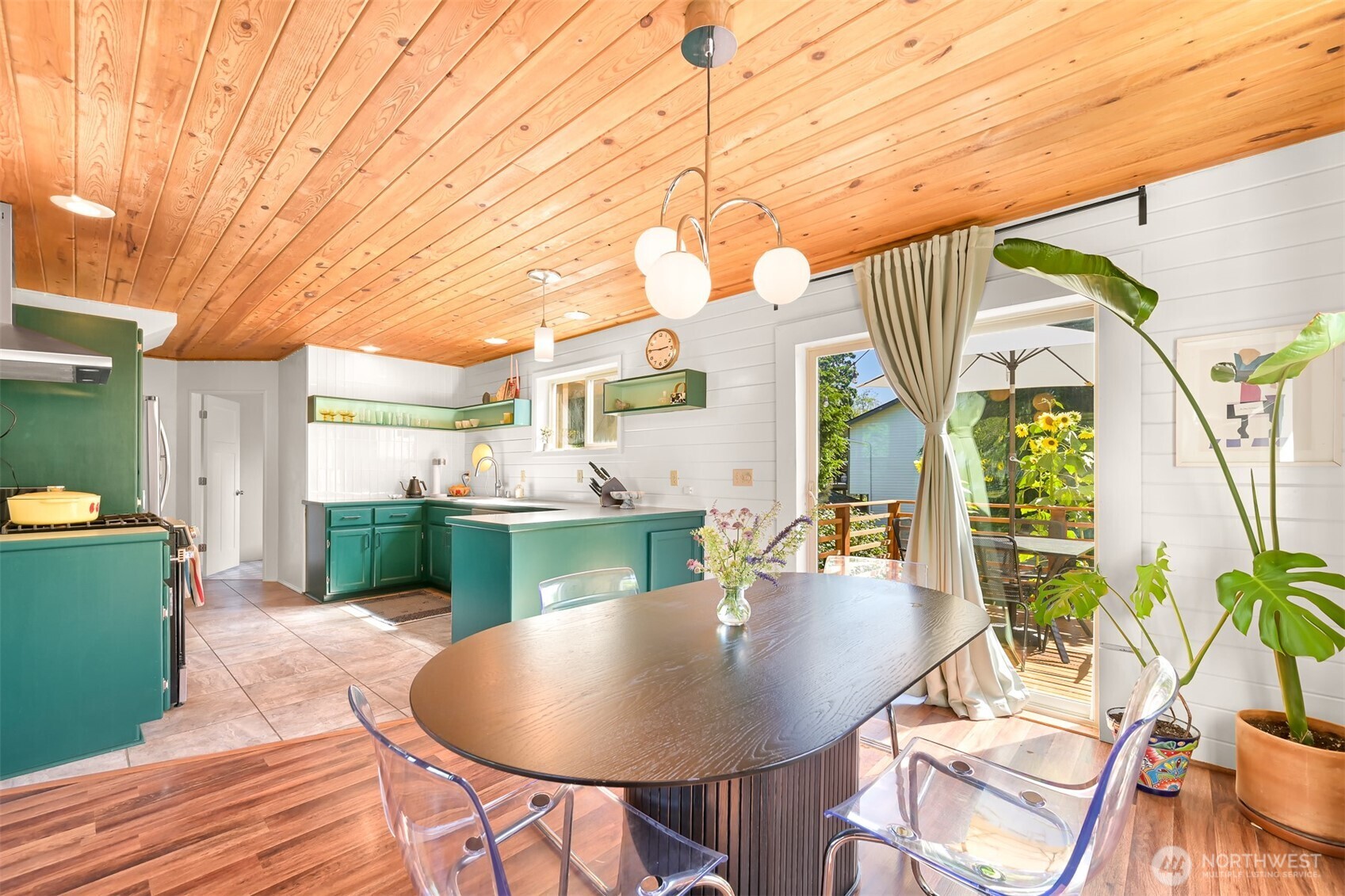 2365 Pine Drive , Ferndale, WA 98248