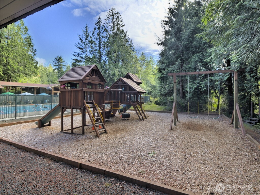 432 E Pointes Drive E, Shelton, WA 98584