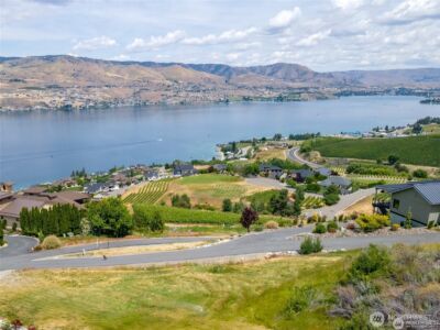149 Mirabella Drive , Chelan, WA 98816 - Photo 15