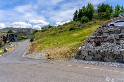 149 Mirabella Drive , Chelan, WA 98816 - Photo 8