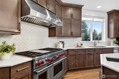 21310 SE 11th Street , Sammamish, WA 98075 - Photo 14