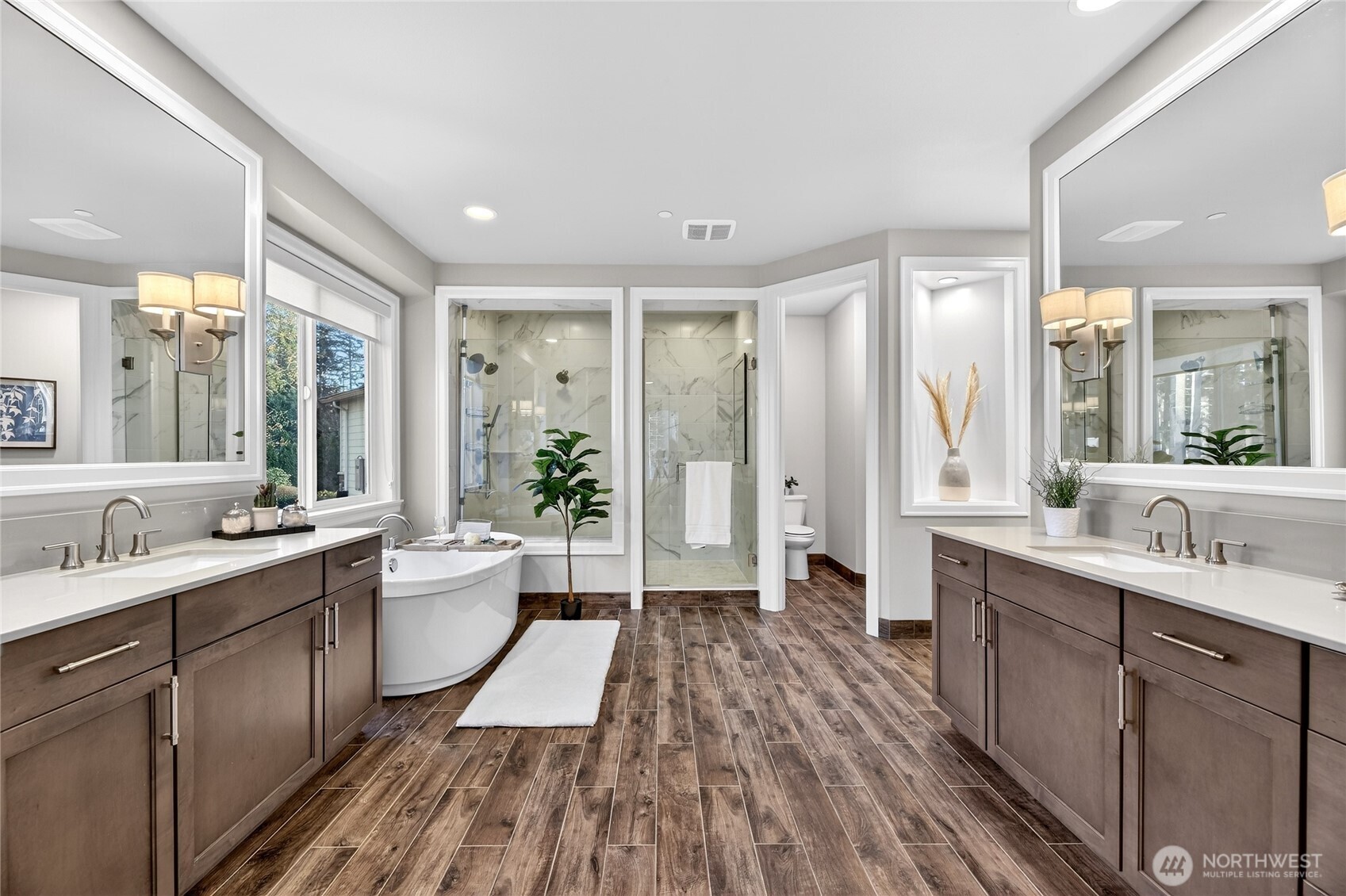 21310 SE 11th Street , Sammamish, WA 98075