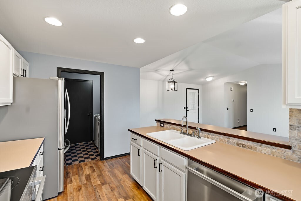 208 W Mount Adams Court , Ellensburg, WA 98926