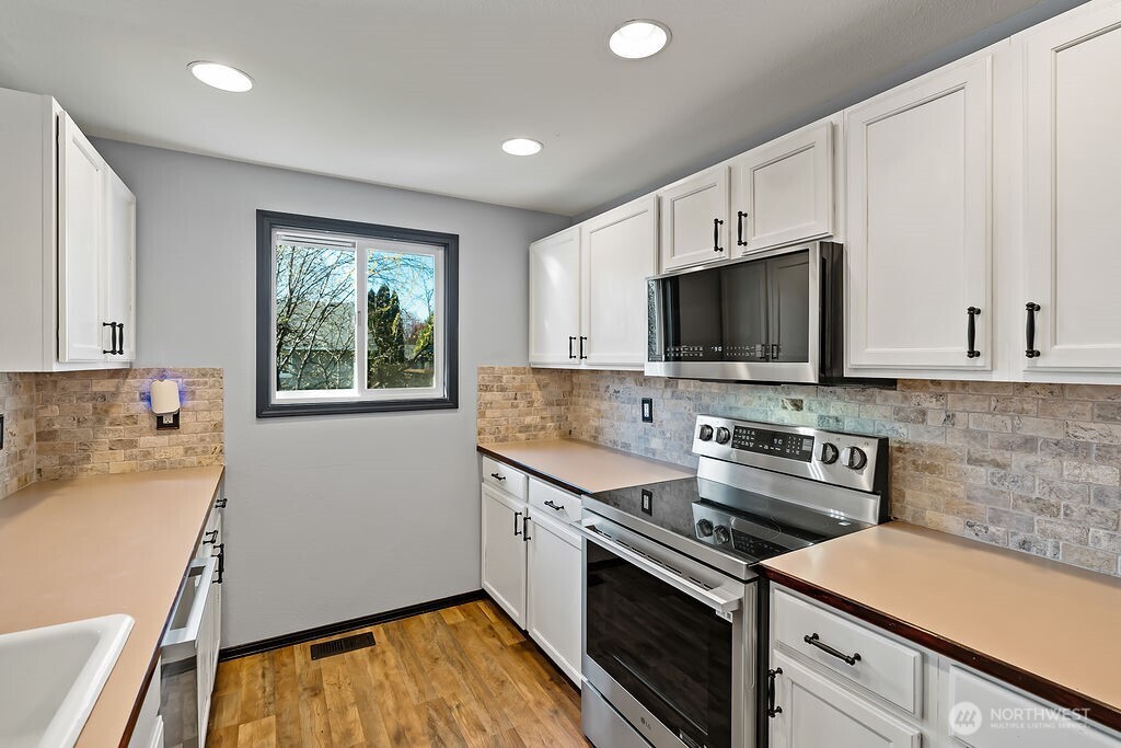 208 W Mount Adams Court , Ellensburg, WA 98926
