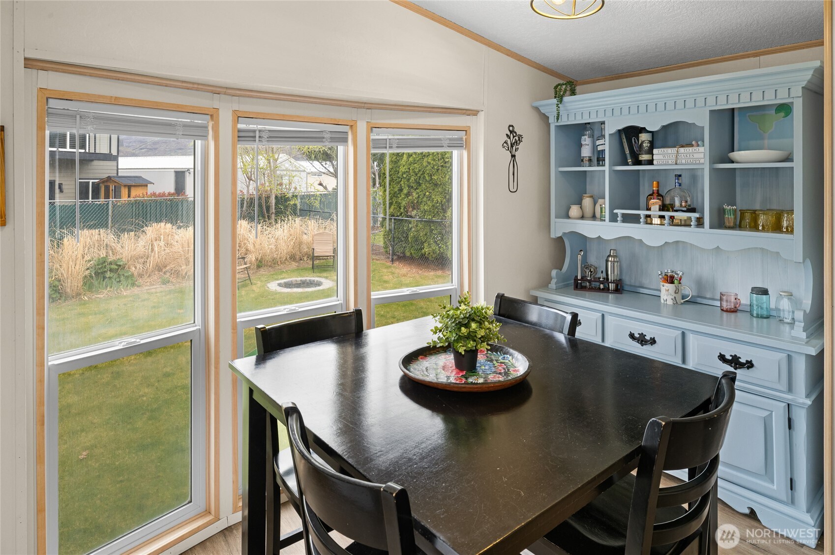 670 SW Section Avenue , Quincy, WA 98848