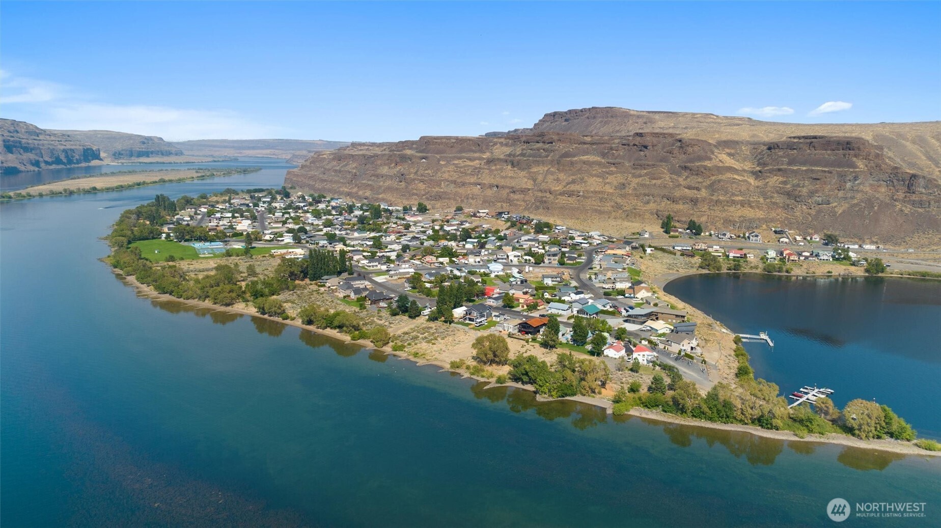 670 SW Section Avenue , Quincy, WA 98848