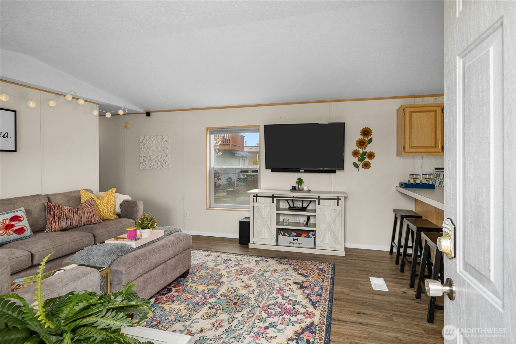 670 SW Section Avenue , Quincy, WA 98848