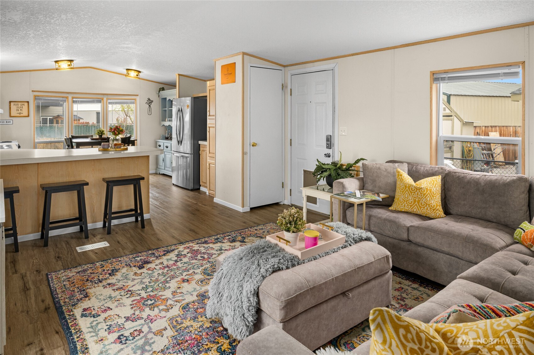 670 SW Section Avenue , Quincy, WA 98848