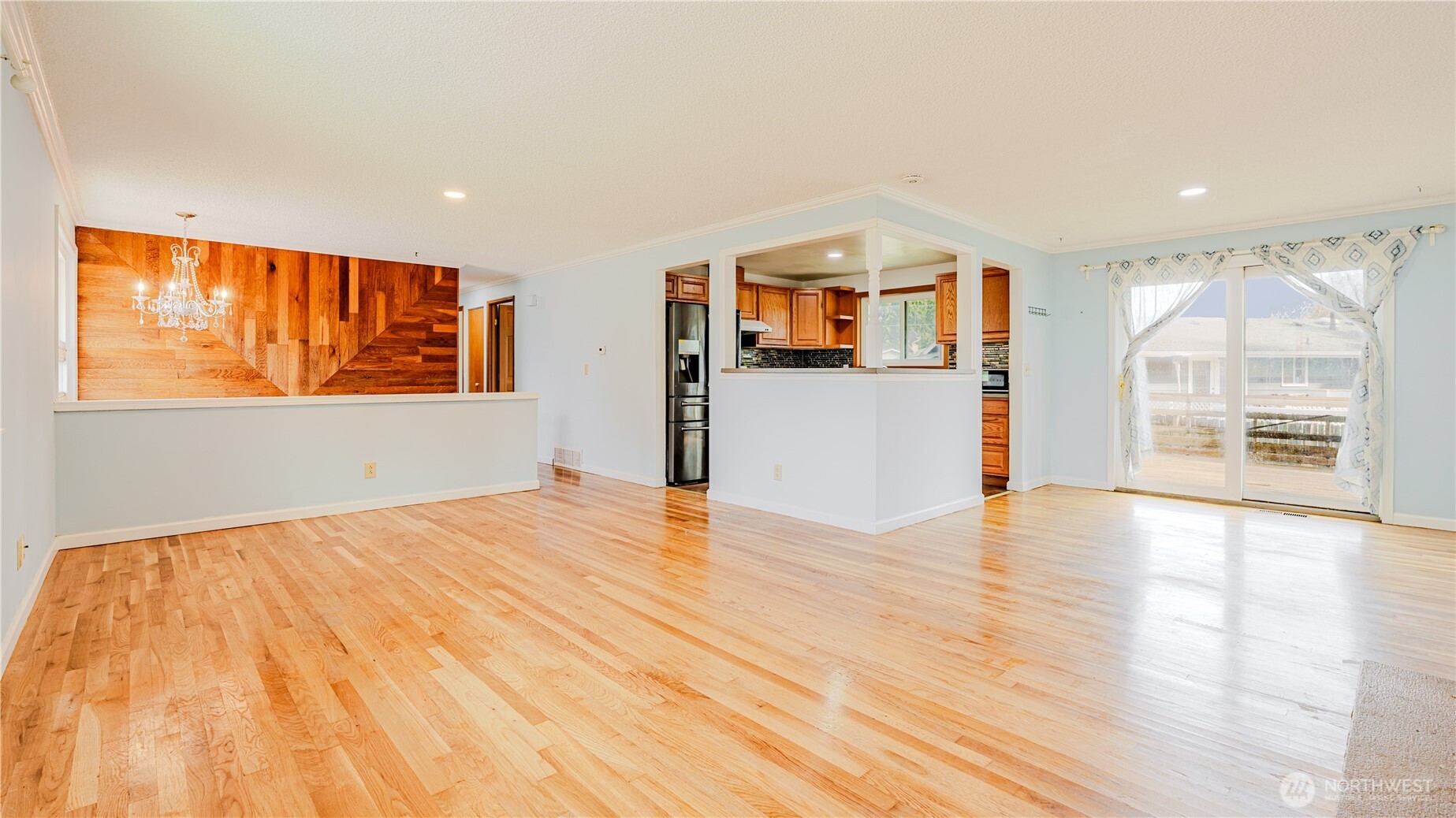 3319 S 249th Place , Kent, WA 98032