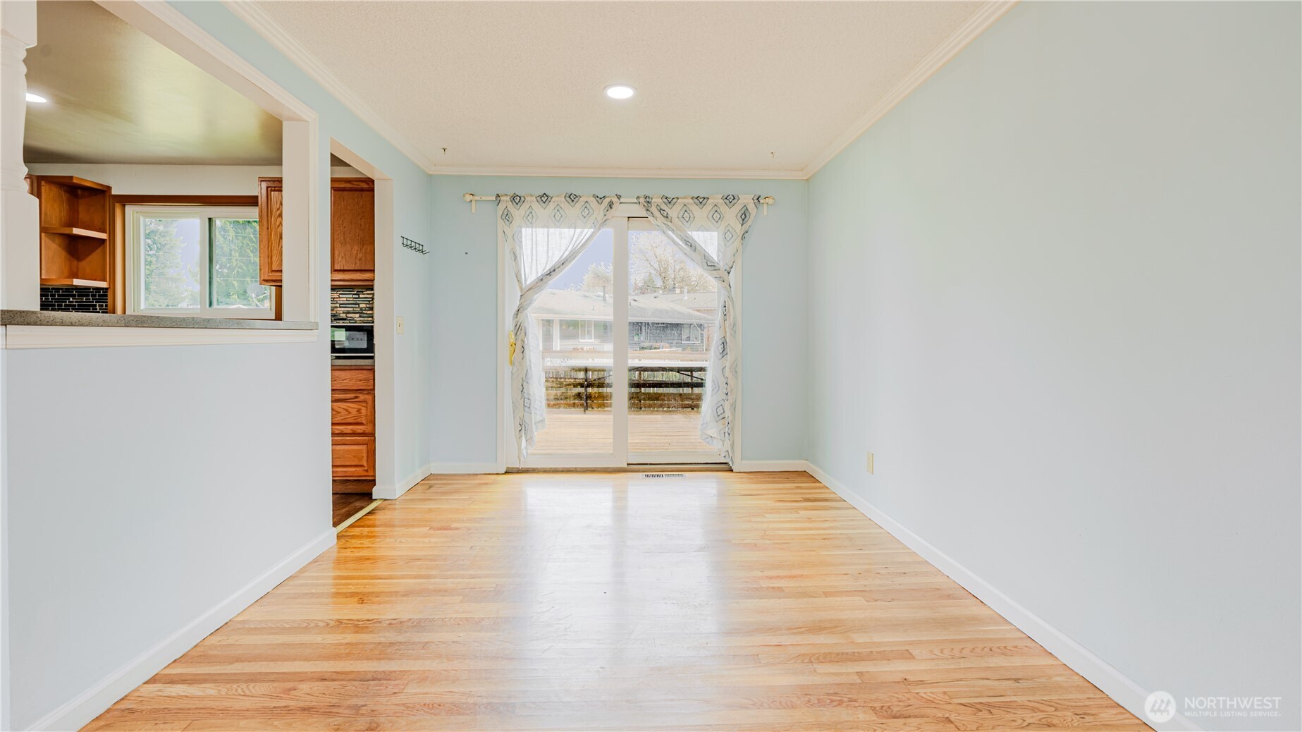 3319 S 249th Place , Kent, WA 98032