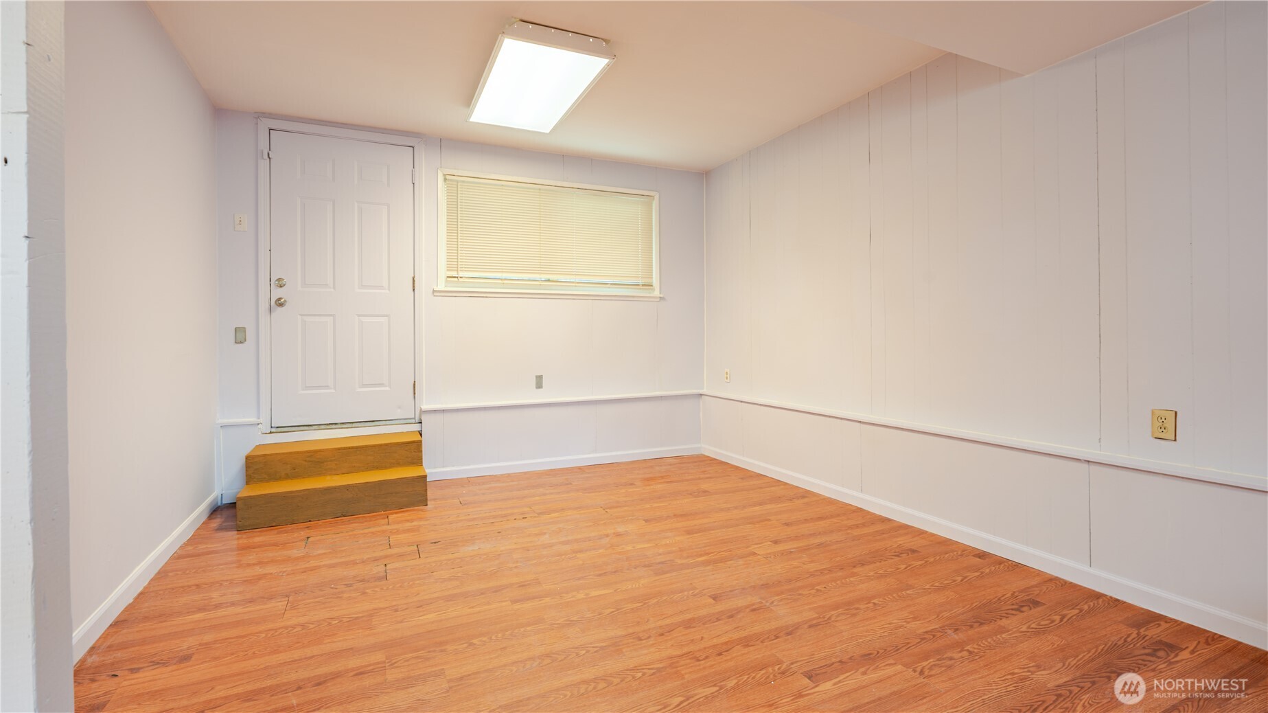3319 S 249th Place , Kent, WA 98032