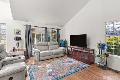 7608 Elm Court SE, Lacey, WA 98503 - Photo 2
