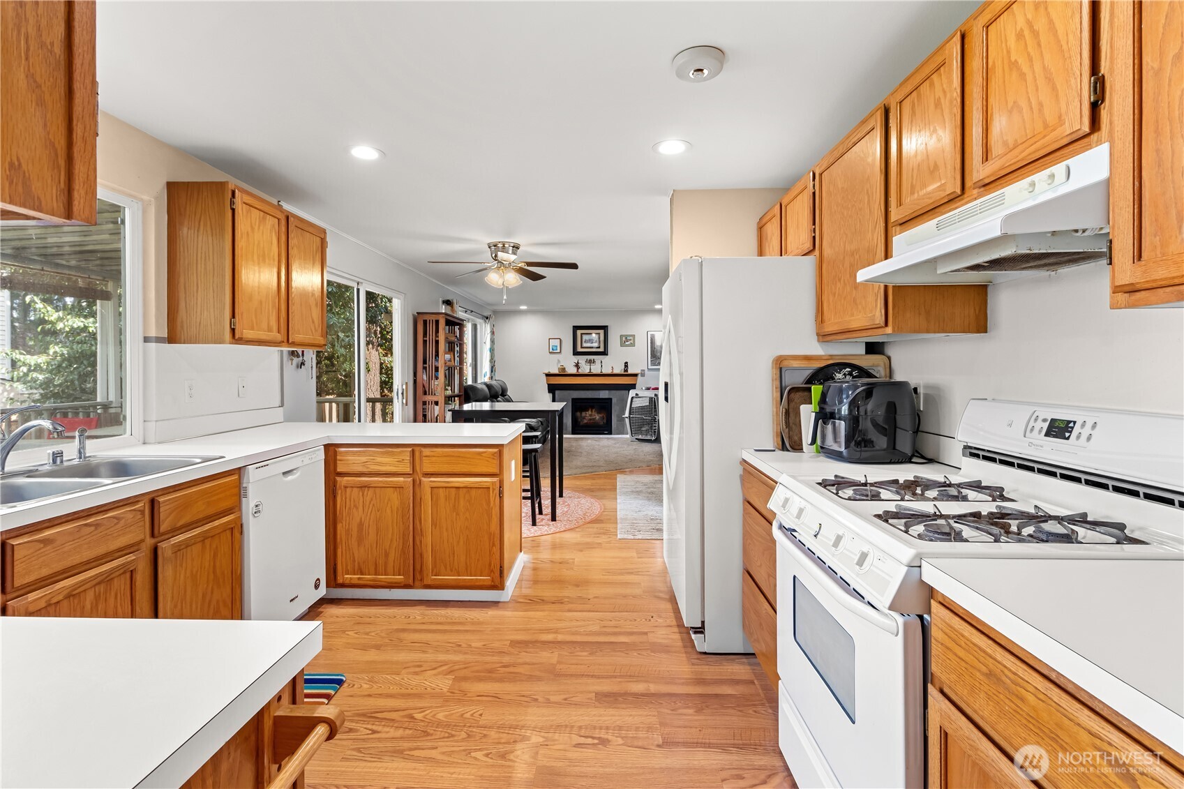 7608 Elm Court SE, Lacey, WA 98503