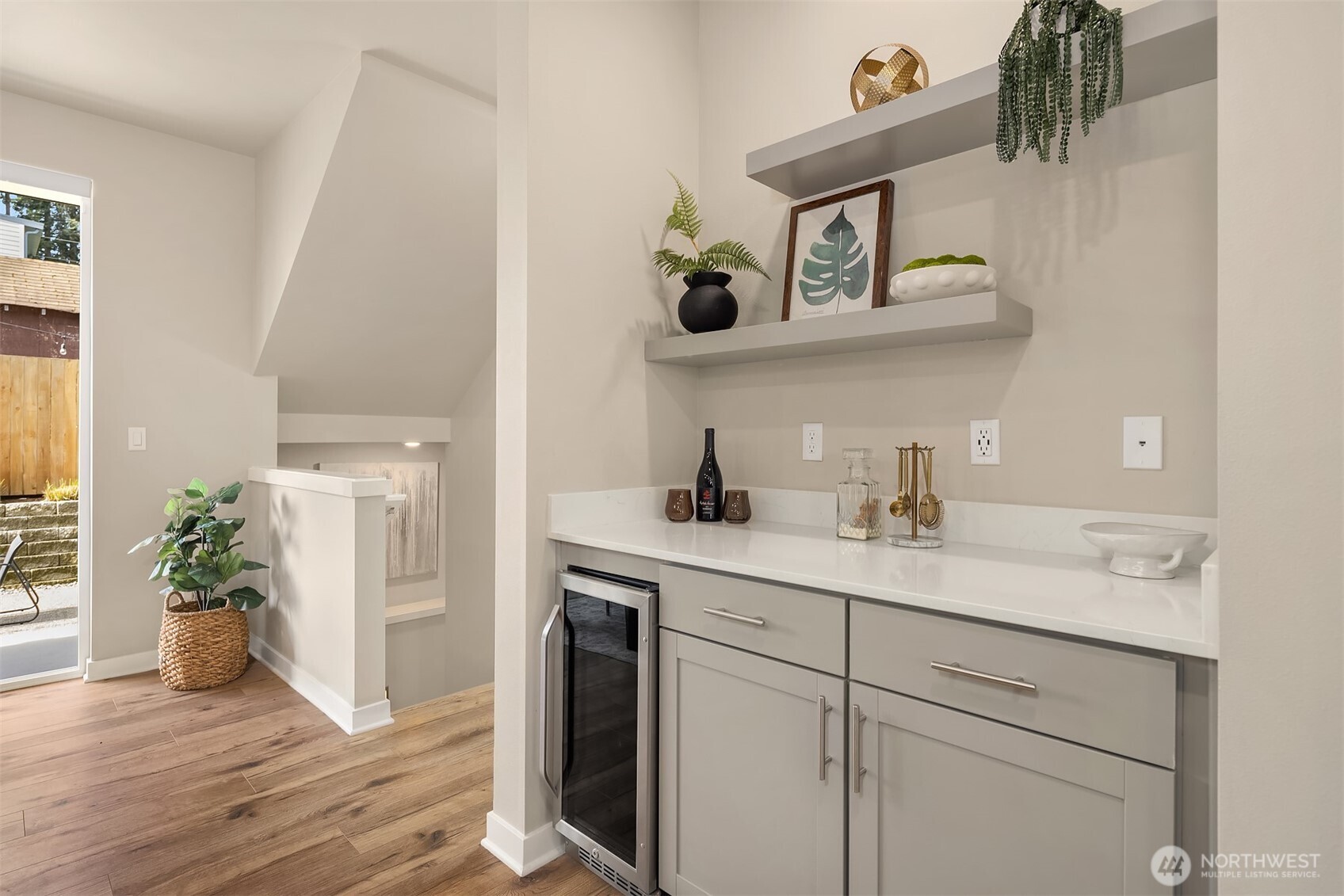22928 80th Park W , Edmonds, WA 98026