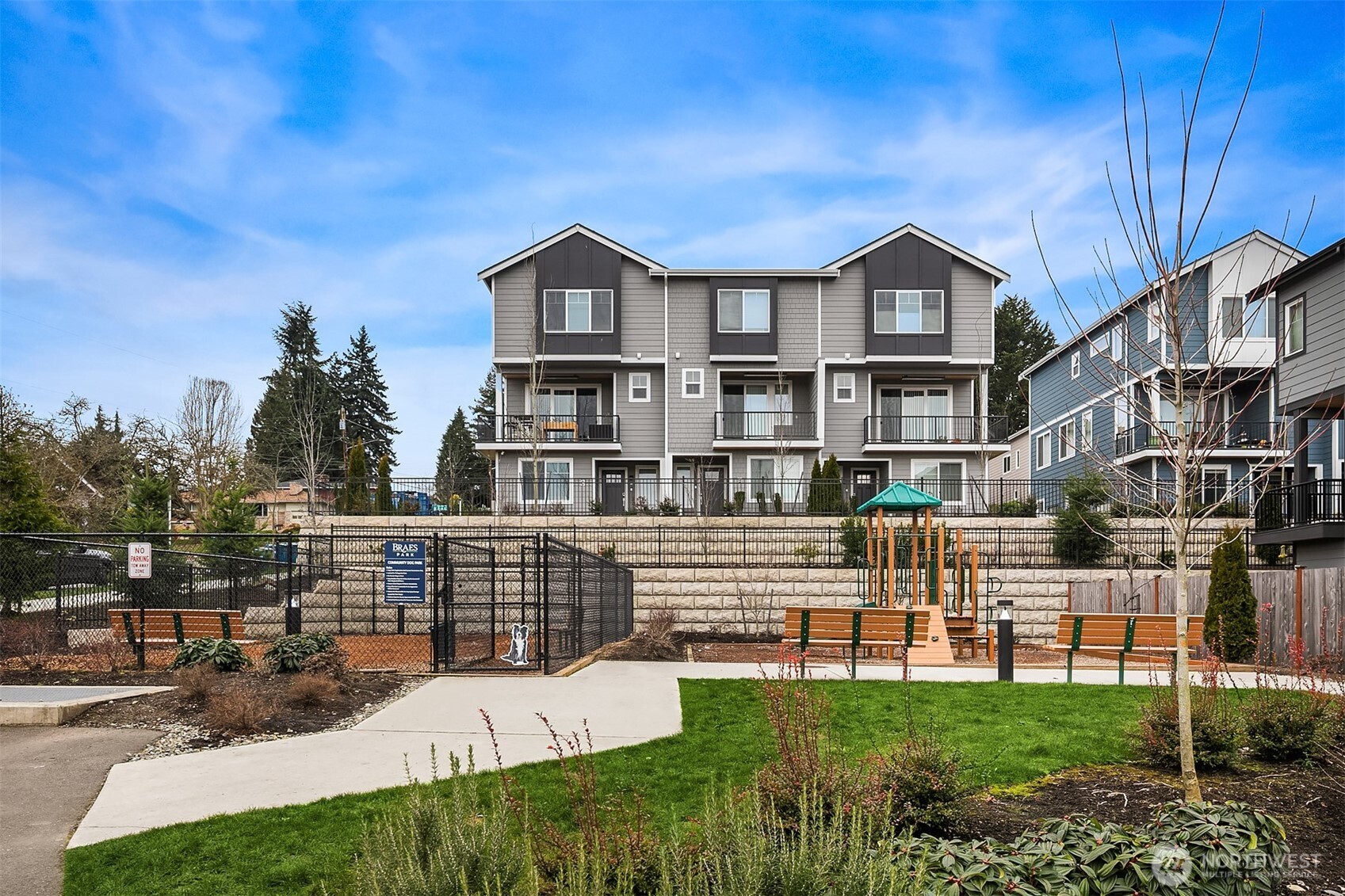 22928 80th Park W , Edmonds, WA 98026