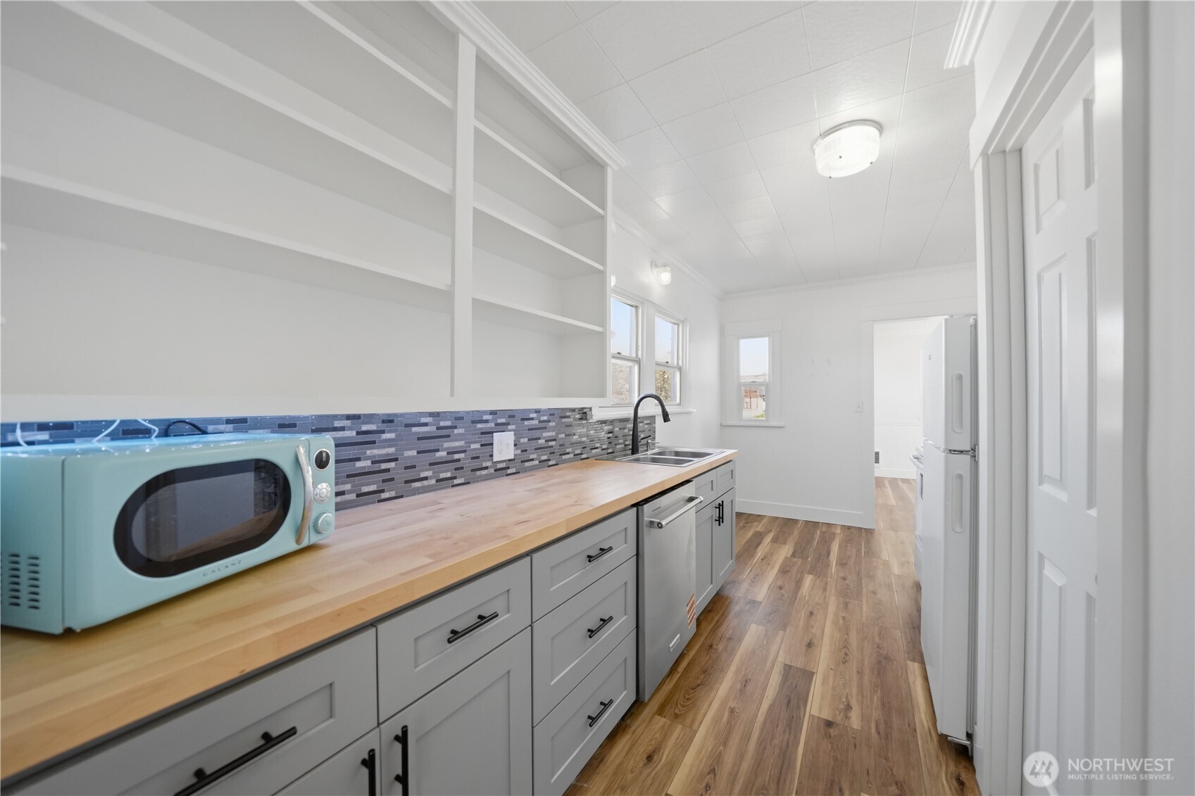 9910 272nd Street NW, Stanwood, WA 98292