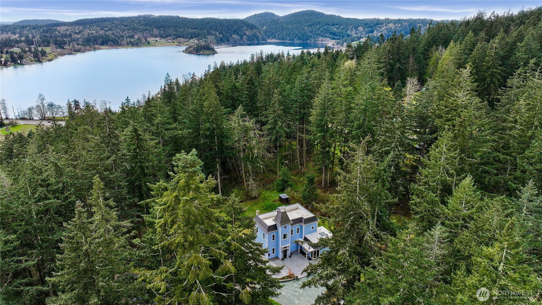 6710 Deer Lane , Anacortes, WA 98221
