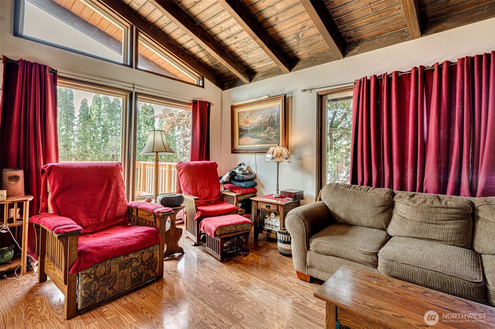 1415 Cloverdale Road , Kalama, WA 98625