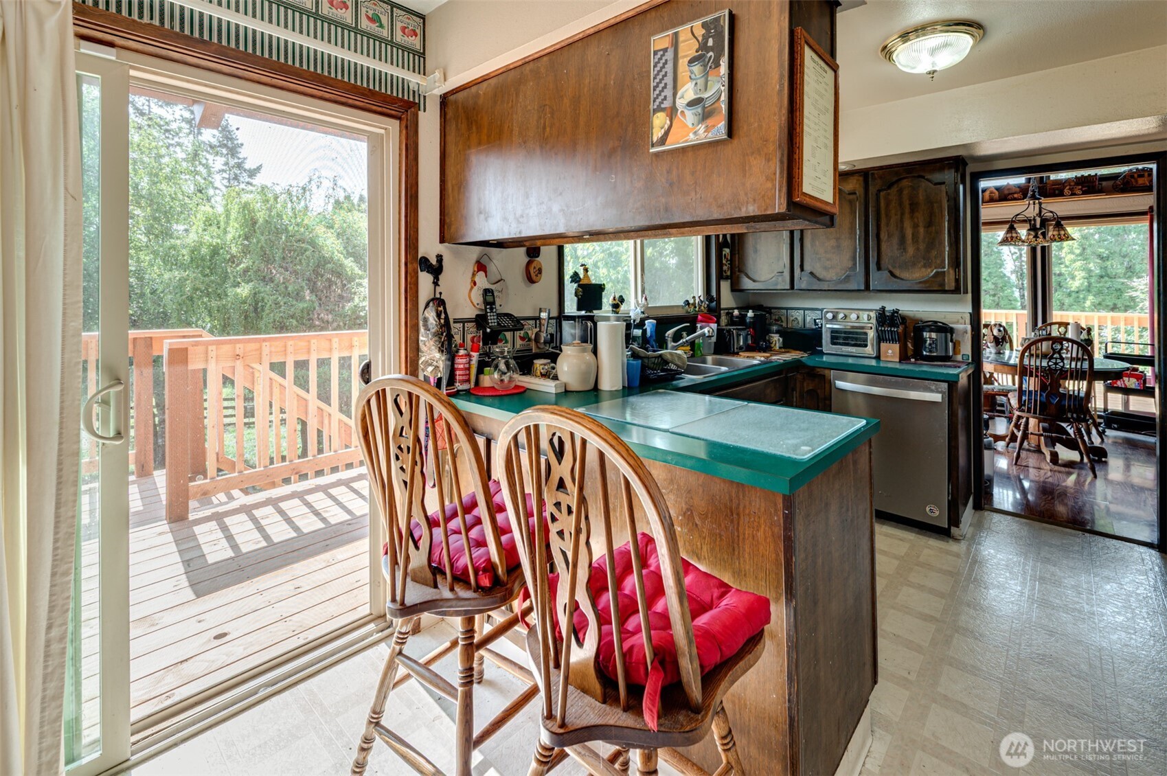 1415 Cloverdale Road , Kalama, WA 98625