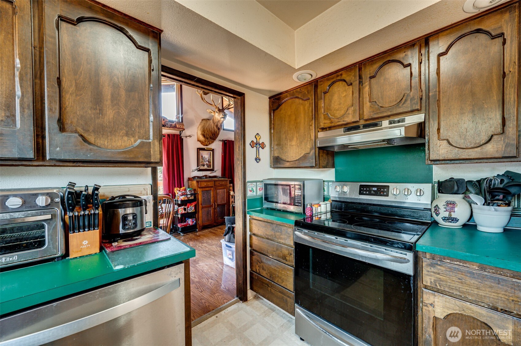 1415 Cloverdale Road , Kalama, WA 98625