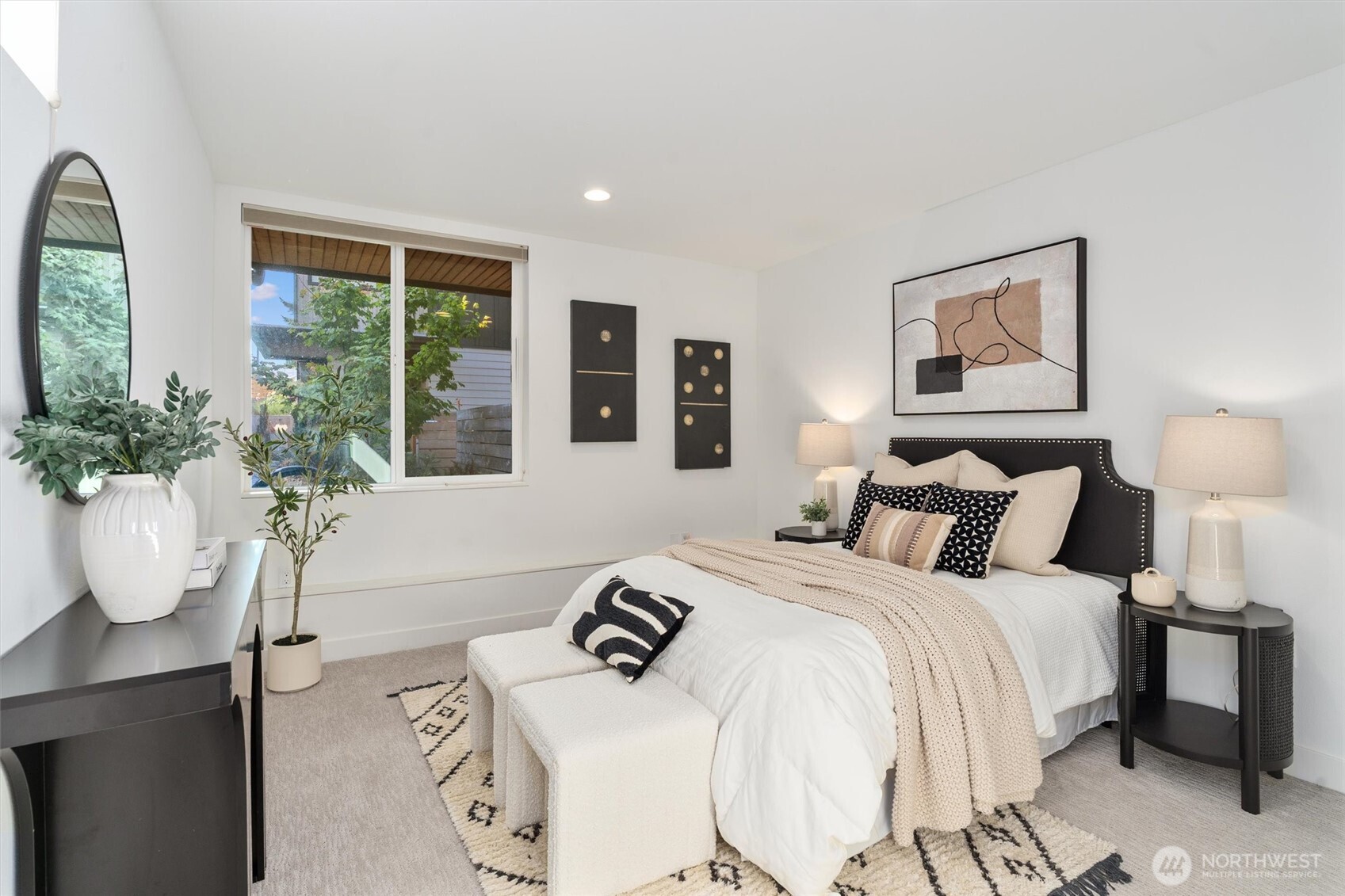 4521 Sunnyside Avenue N #A, Seattle, WA 98103