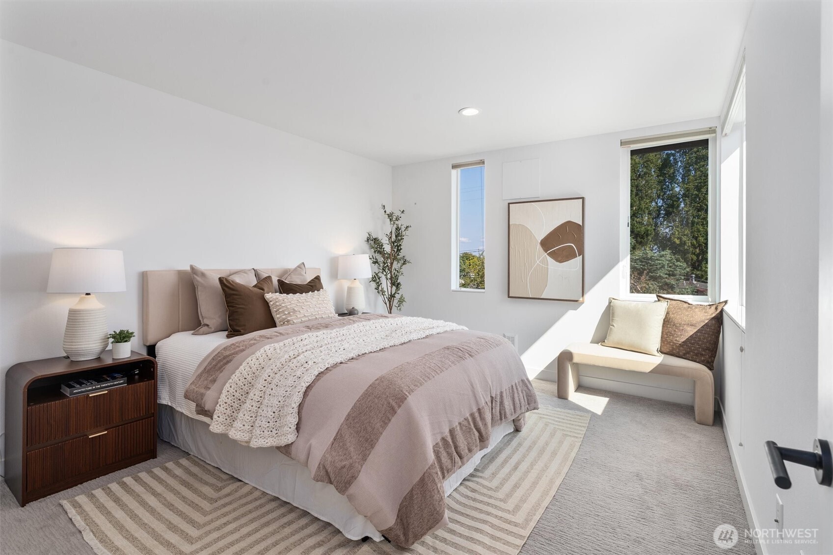 4521 Sunnyside Avenue N #A, Seattle, WA 98103